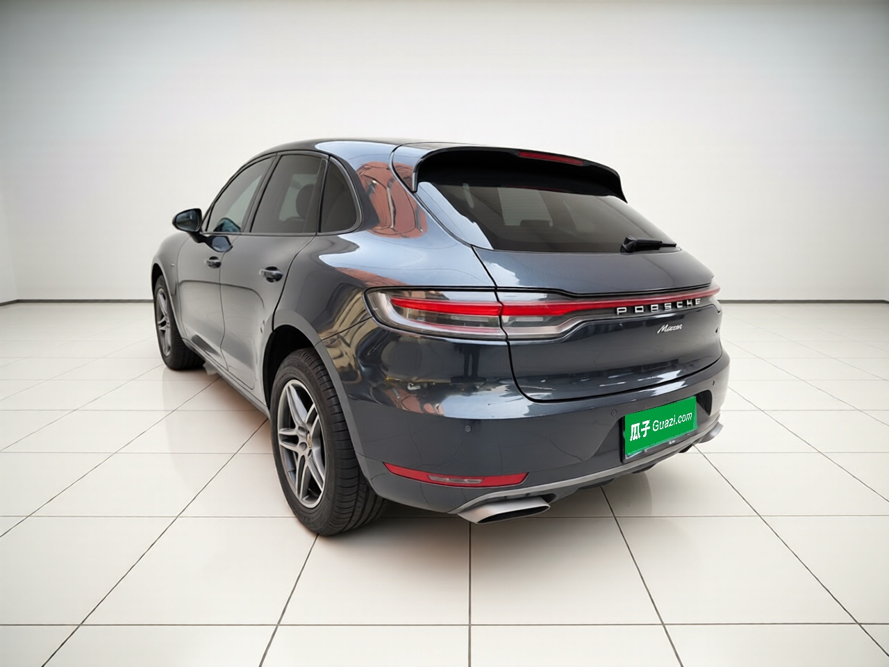 2018 Macan 2.0T photo 4