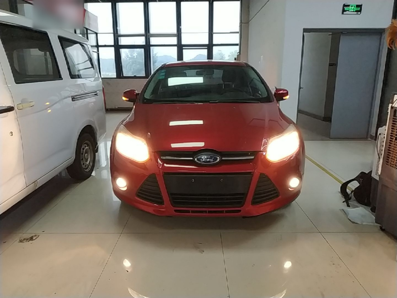 Focus 2012 Sedan 1.6L AT Comfort photo 2