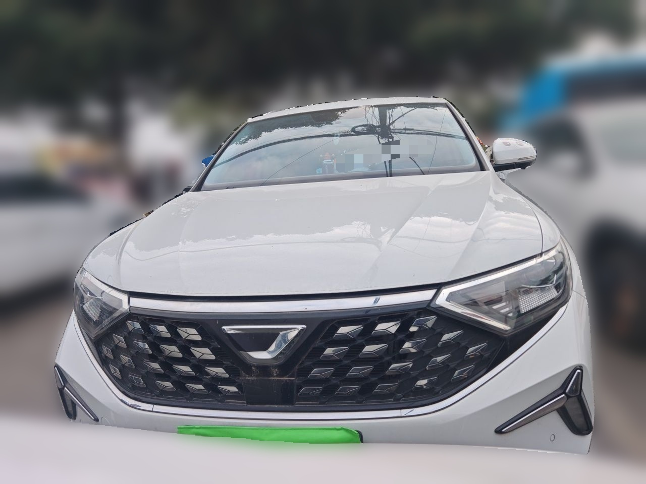 VS7 2023 280TSI AT Progressive photo 2