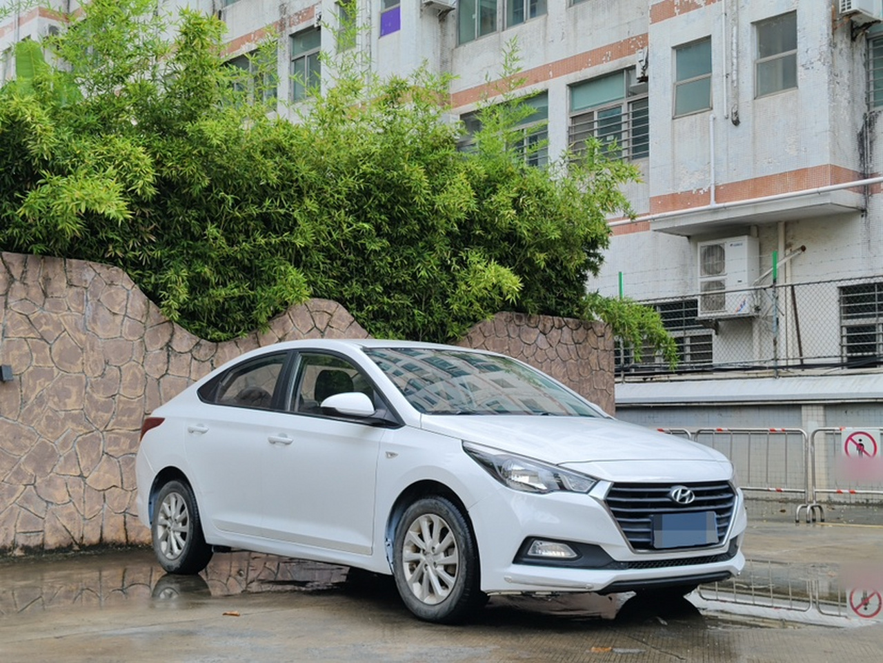 2016 1.4L MT GLS photo 2