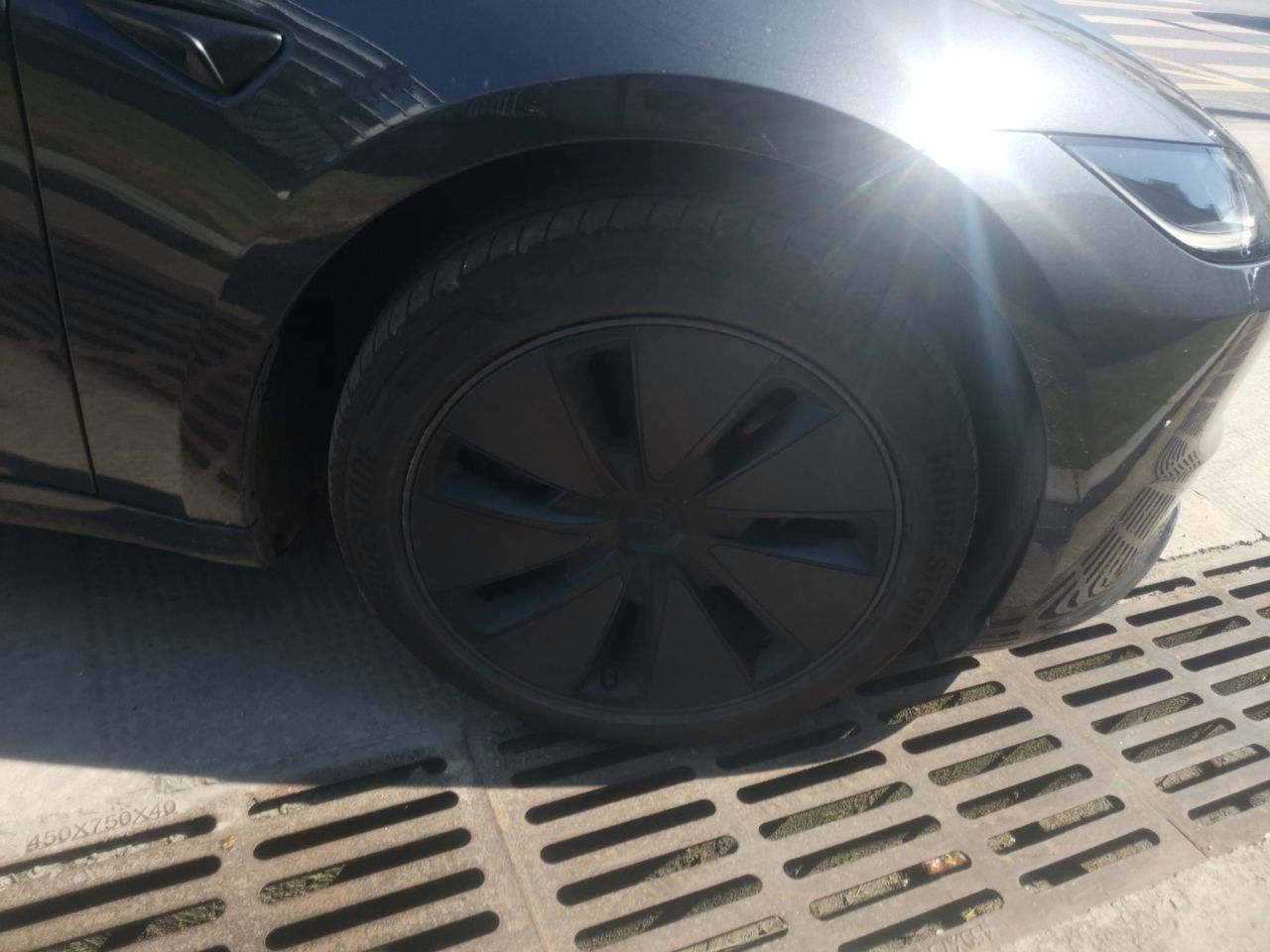 Model 3 2026 RWD photo 5