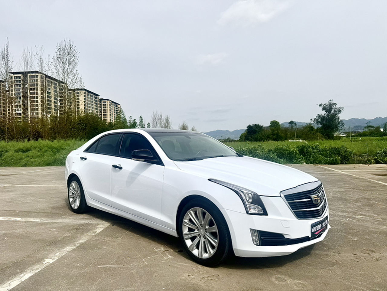 ATS-L 2017 28T Tech photo 3