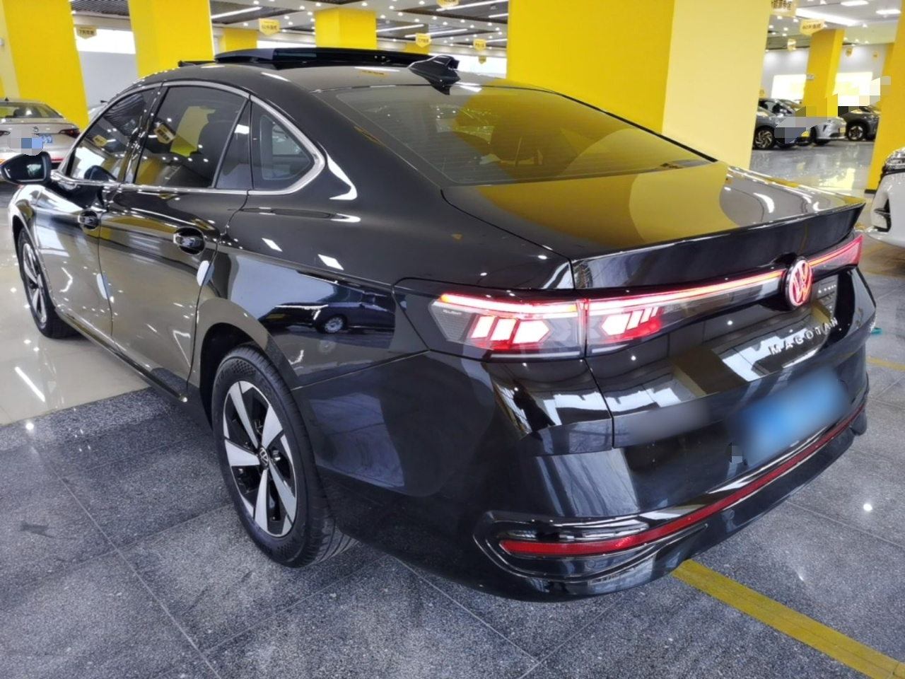 Magotan 2024 300TSI DSG Exclusive photo 4