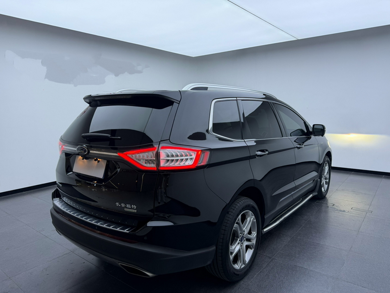Edge 2018 EcoBoost 245 RWD 7-Seater China V photo 5