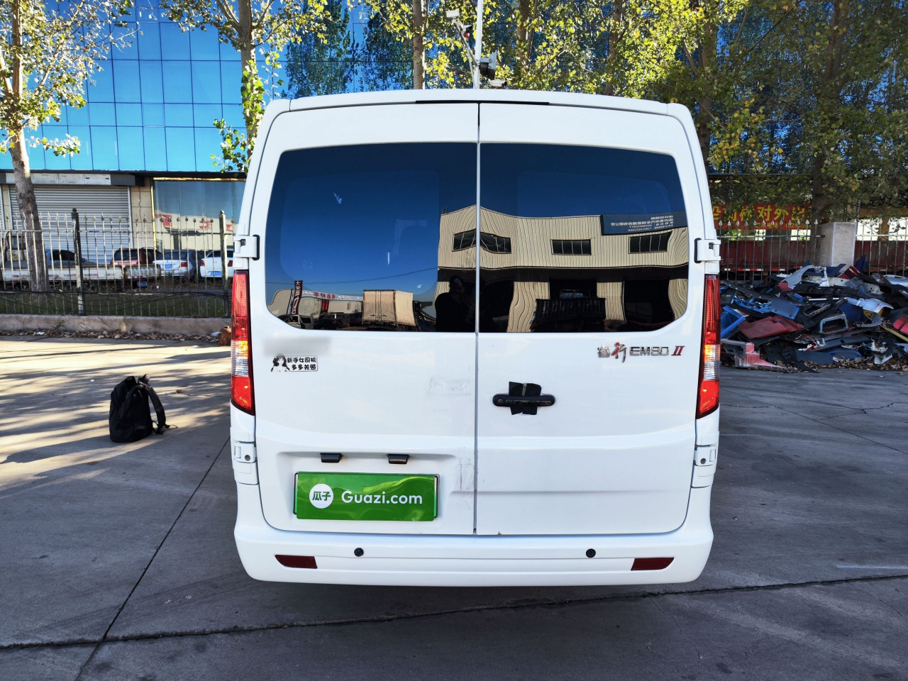 Changan EM80 2025 Comfort 6-Seater 300km photo 3