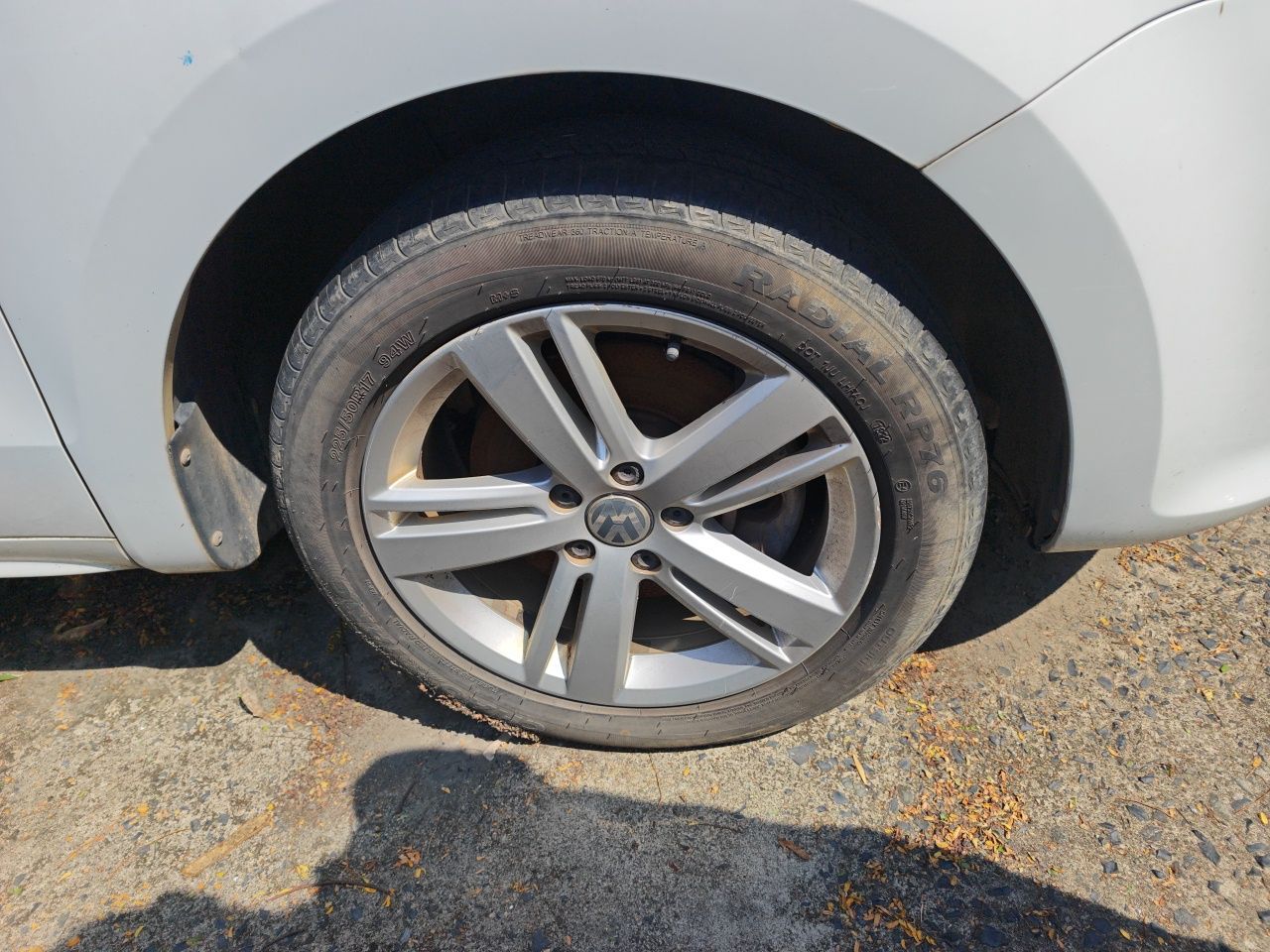 2016 380TSI 7-Seater photo 5