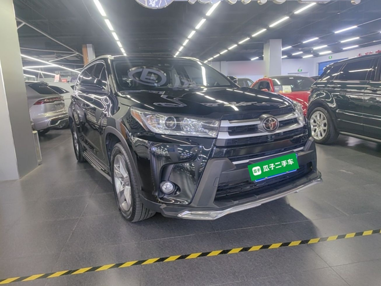 Highlander 2018 2.0T AWD Luxury 7-Seater China VI photo 5