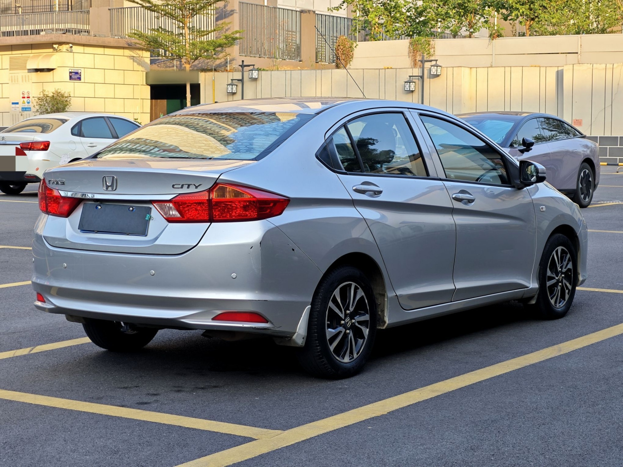2015 1.5L CVT Comfort photo 5