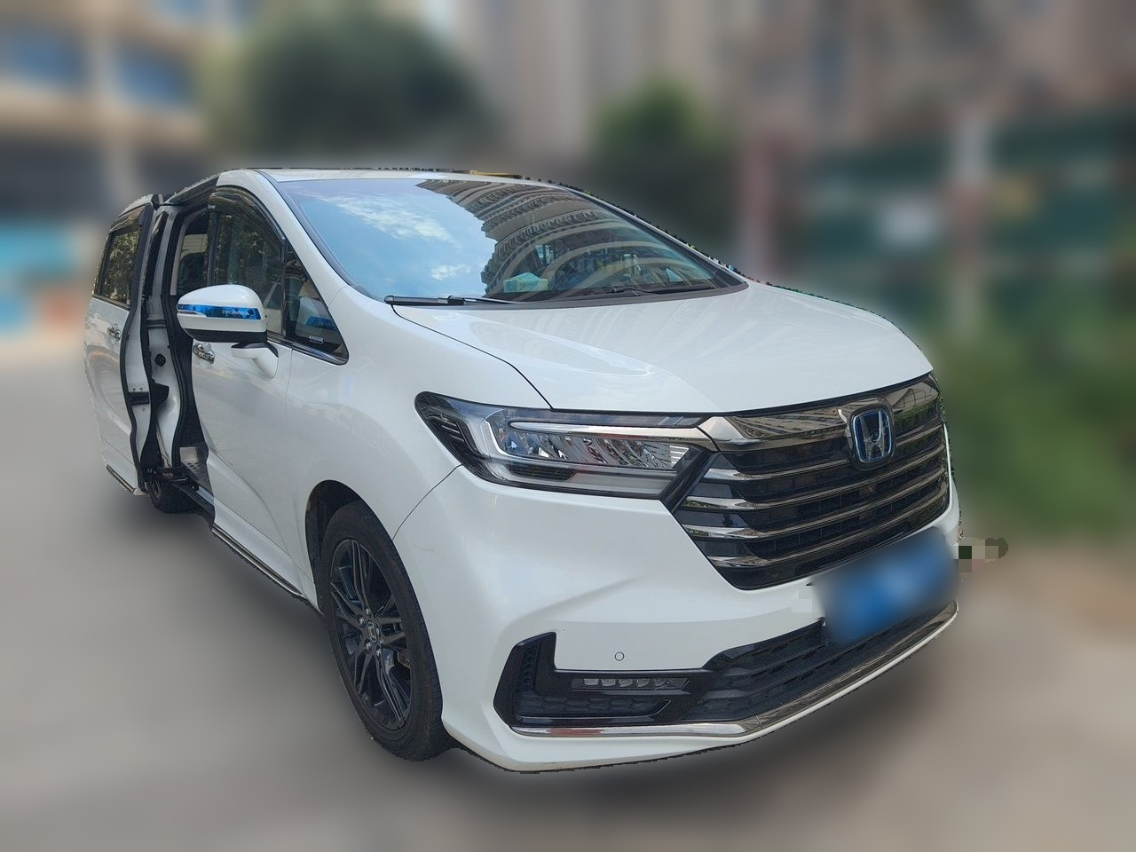 Odyssey 2022 2.0L e:HEV photo 3
