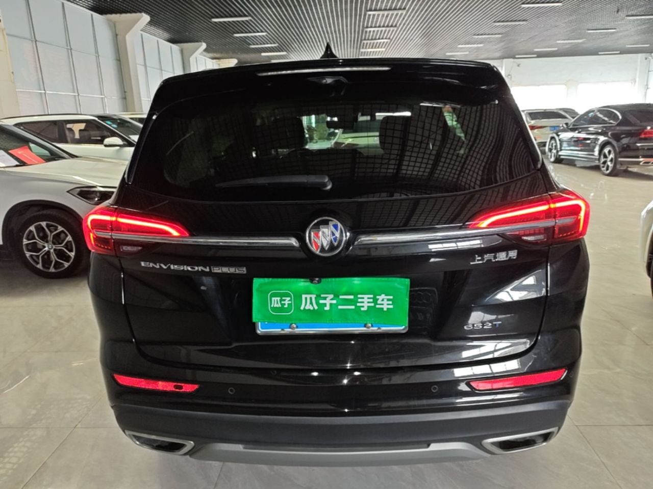 2022 Envision Plus 652T 5-Seater Luxury photo 5