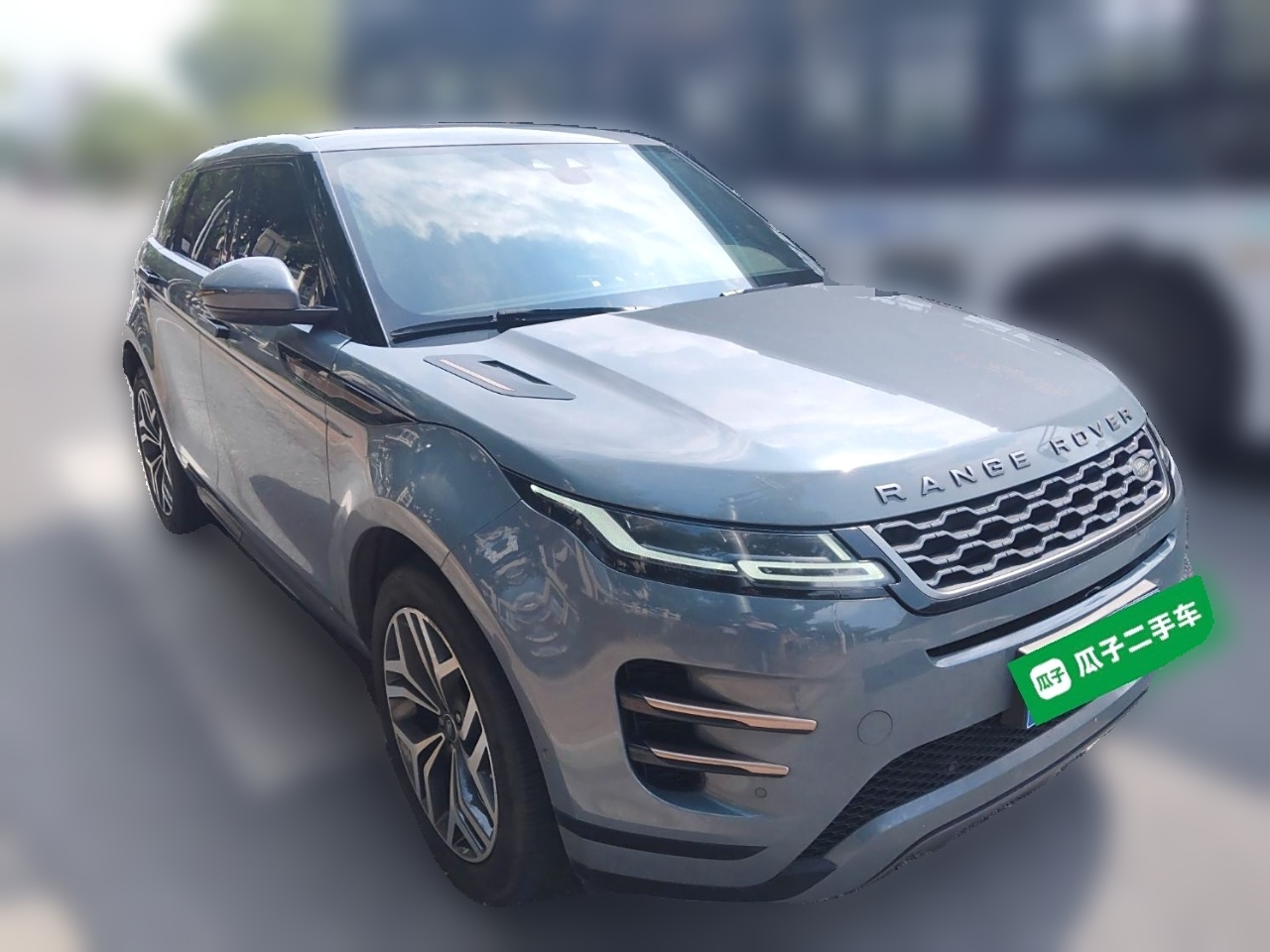 Range Rover Evoque 2020 249PS R-DYNAMIC S Sport photo 3