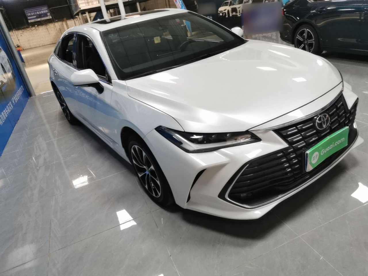 Avalon 2022 2.0L Luxury photo 3