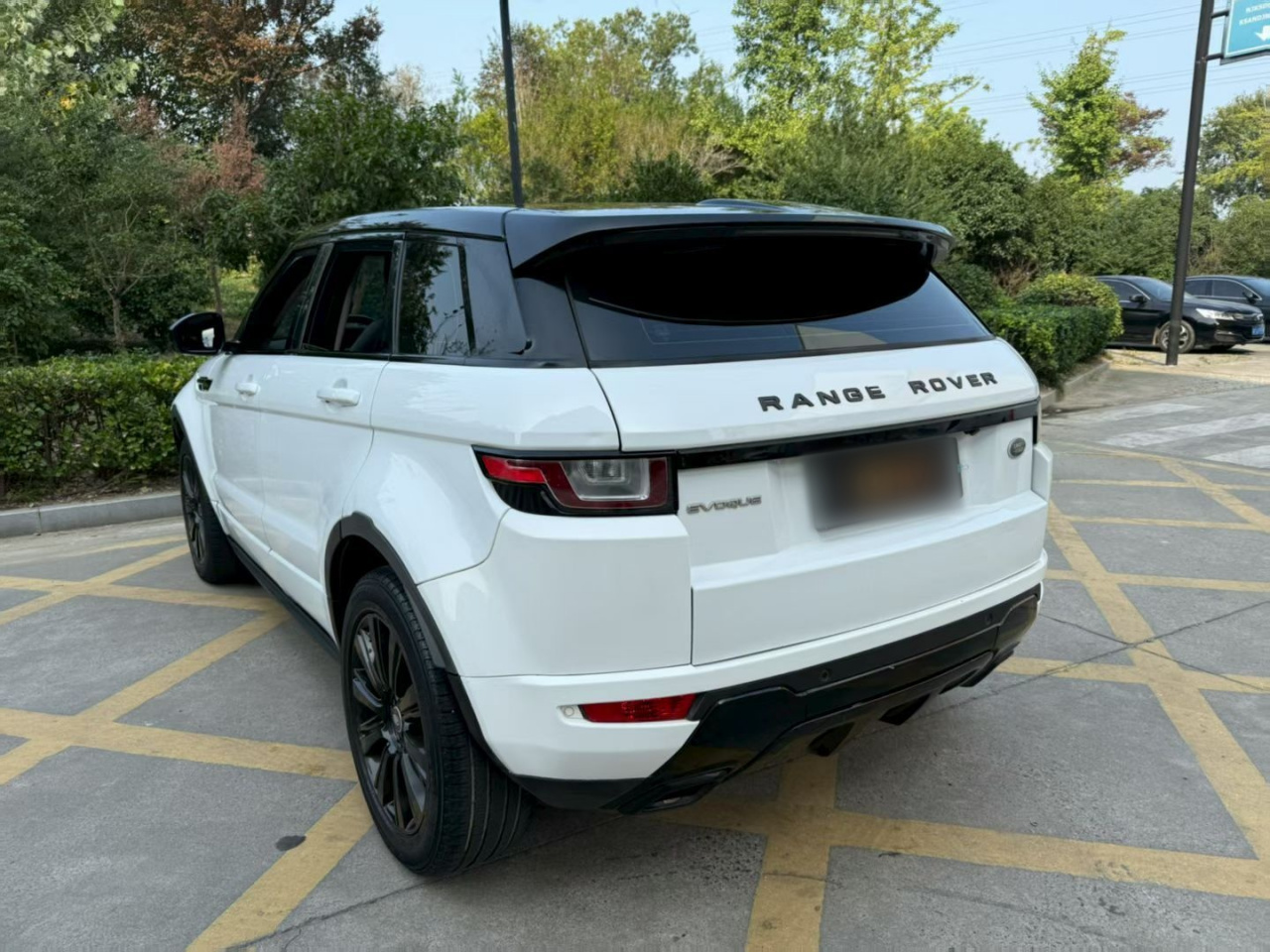 Range Rover Evoque 2016 2.0T SE photo 5