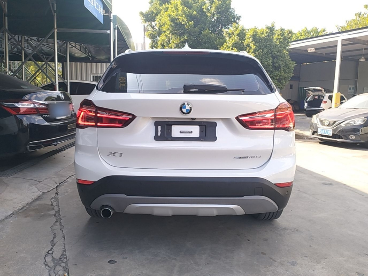 X1 2019 sDrive18Li Exclusive photo 5