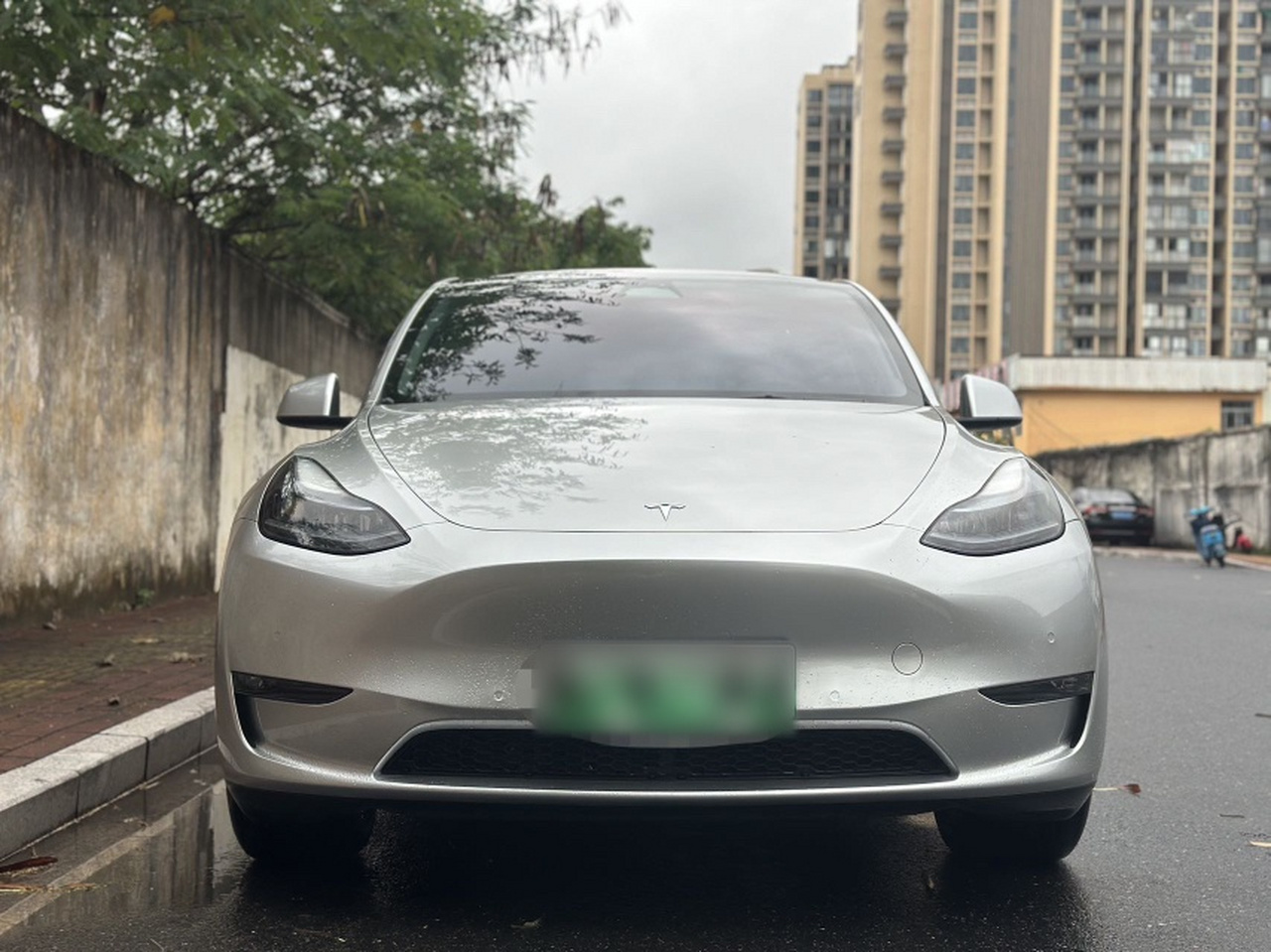Model Y 2023 Long Range AWD photo 2