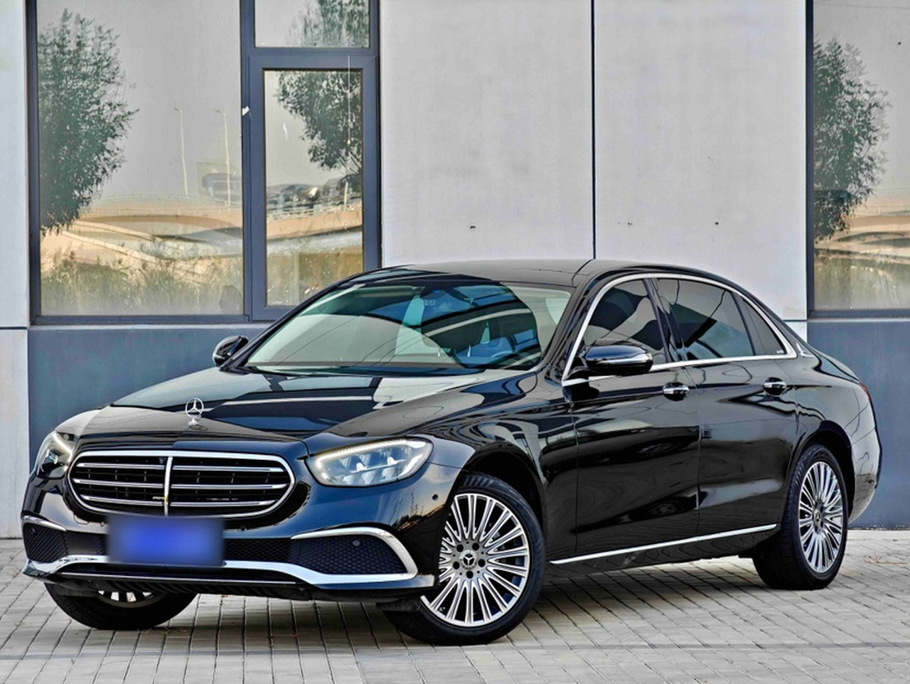 E-Class 2023 Facelift E 300 L Luxury
