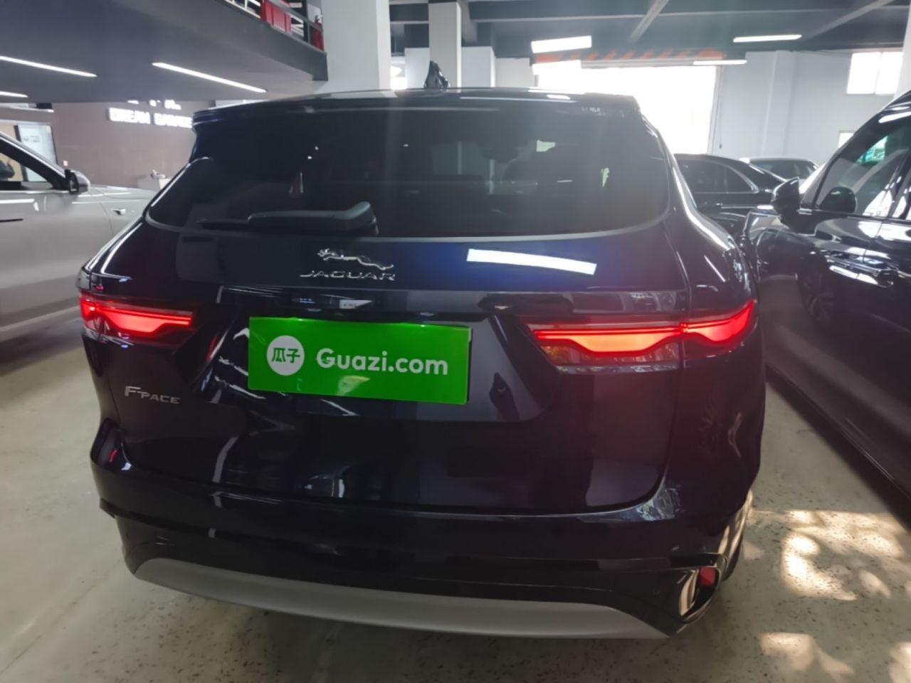F-PACE 2022 P250 HSE photo 3