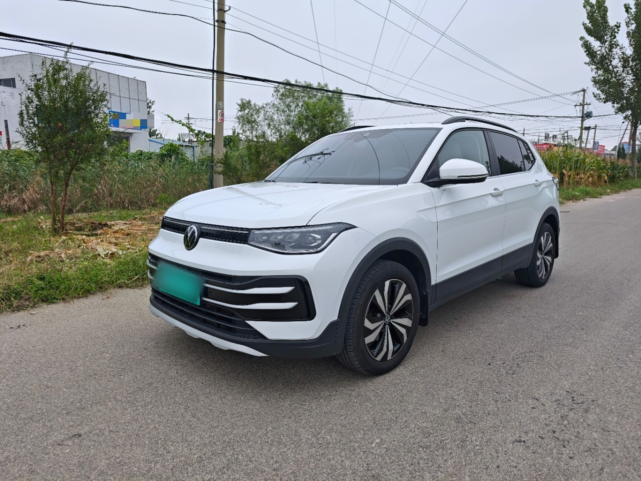 Tharu 2025 300TSI
