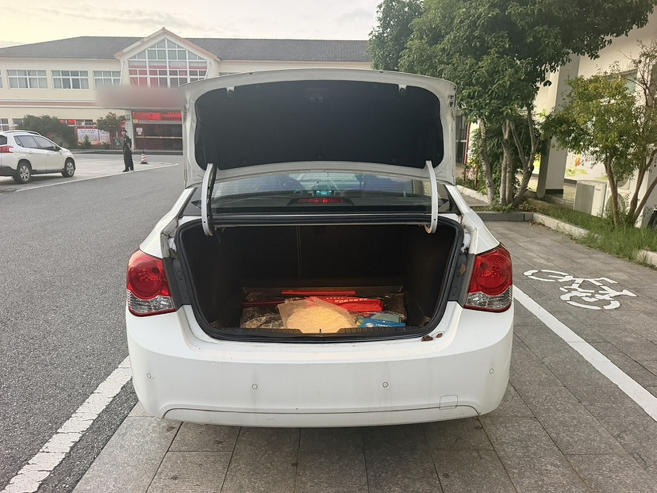 2012 1.8L SE AT photo 3