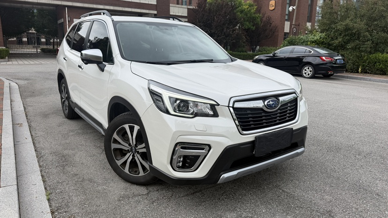 Forester 2021 2.0i Flagship EyeSight photo 3