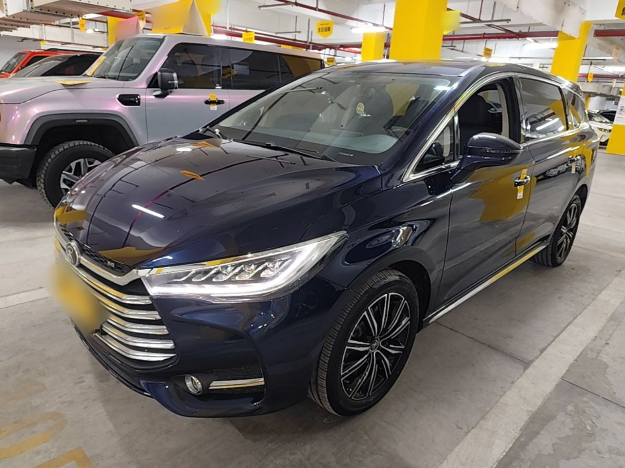 Song MAX EV 2019 DM 1.5T Connected 7-Seater China VI