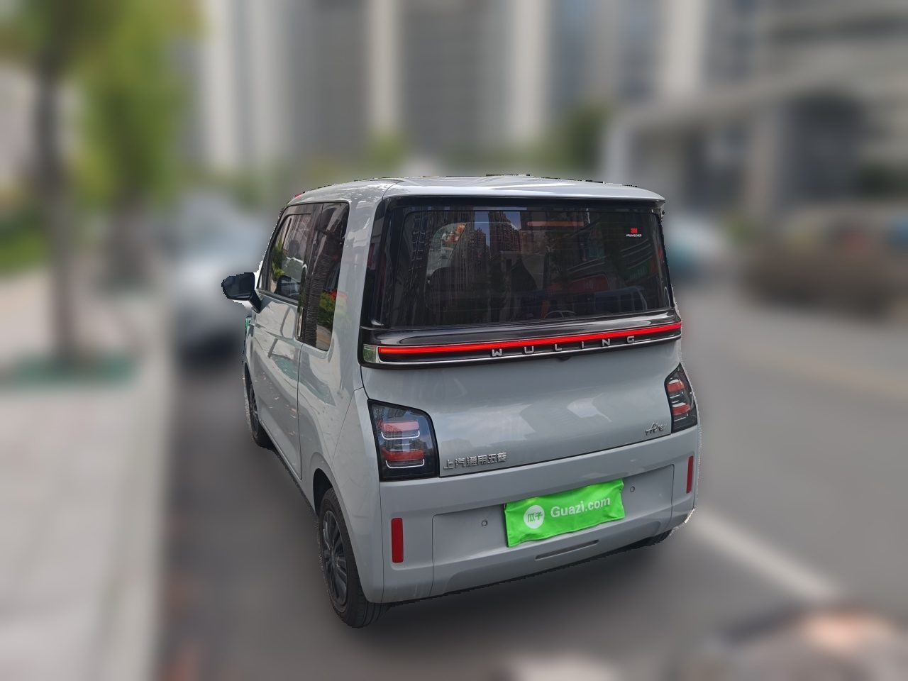 Wuling Air ev 2023 4-Seater - Advanced photo 4