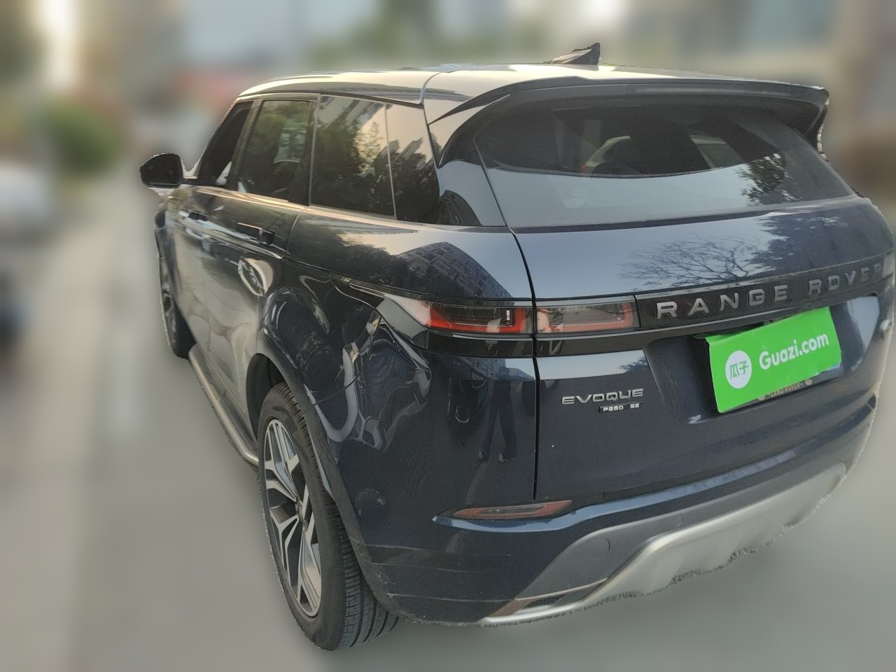 Range Rover Evoque 2020 249PS R-DYNAMIC SE Sport Tech photo 4