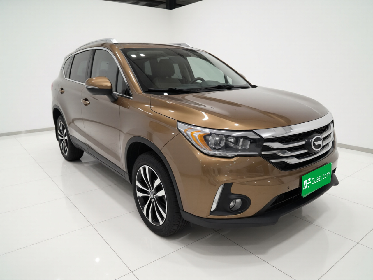 GAC Trumpchi GS4 2017 235T AT RWD Luxury Connected photo 3