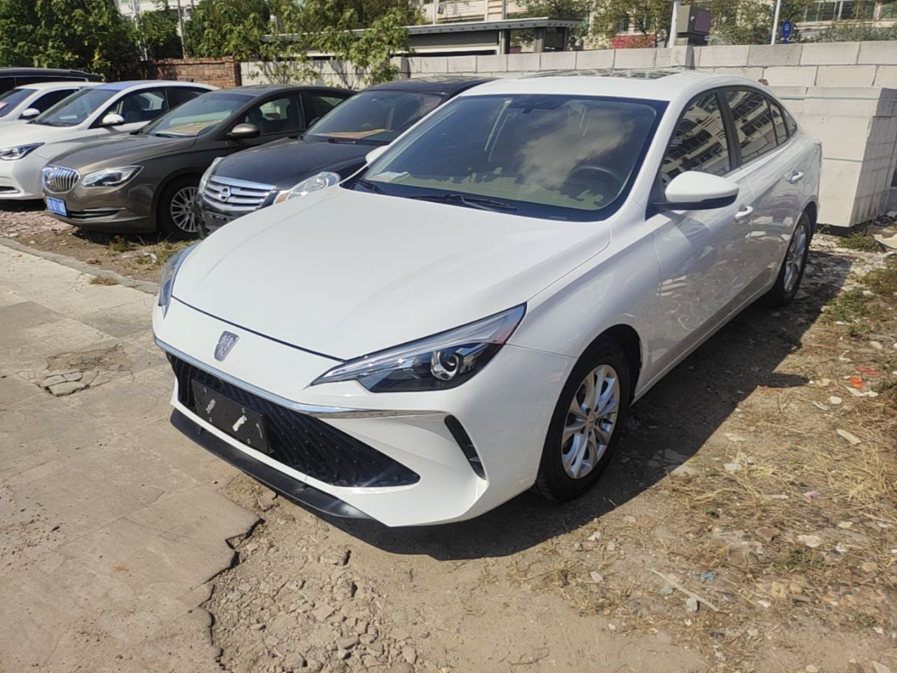 i5 2023 1.5L CVT Luxury