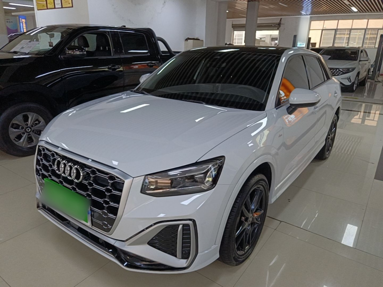 Q2L 2024 35TFSI Progressive Dynamic