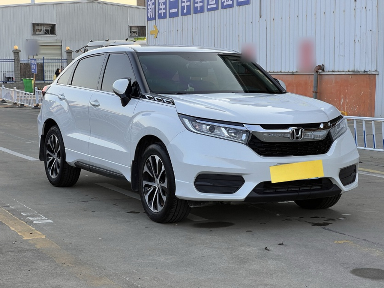 Avancier 2017 240TURBO RWD Elite photo 2