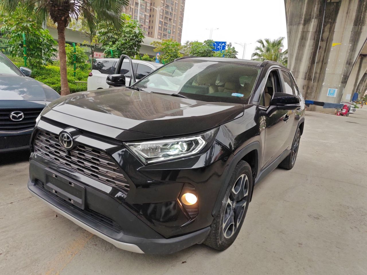 RAV4 2020 2.0L CVT AWD Premium