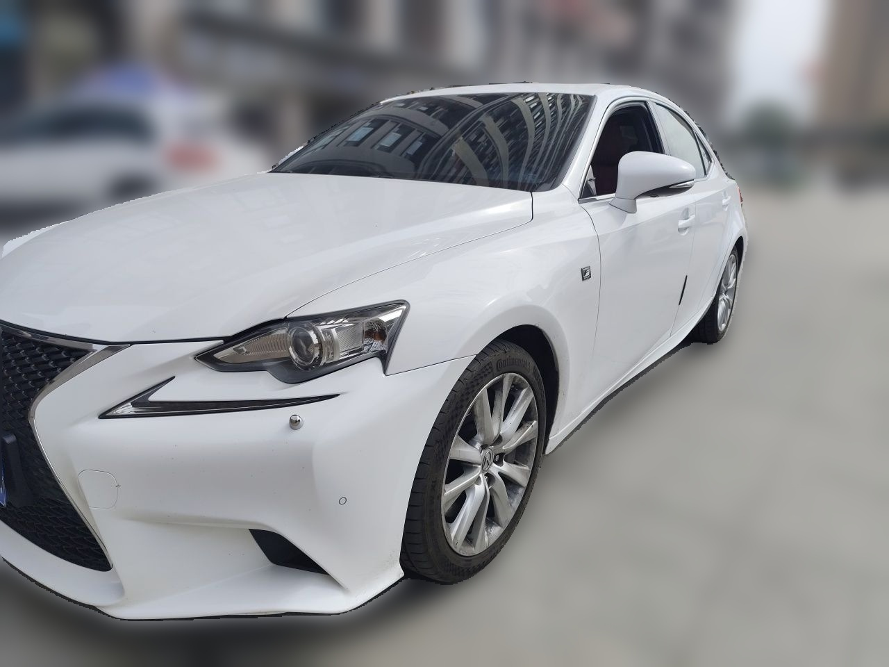 IS 2015 200t F SPORT