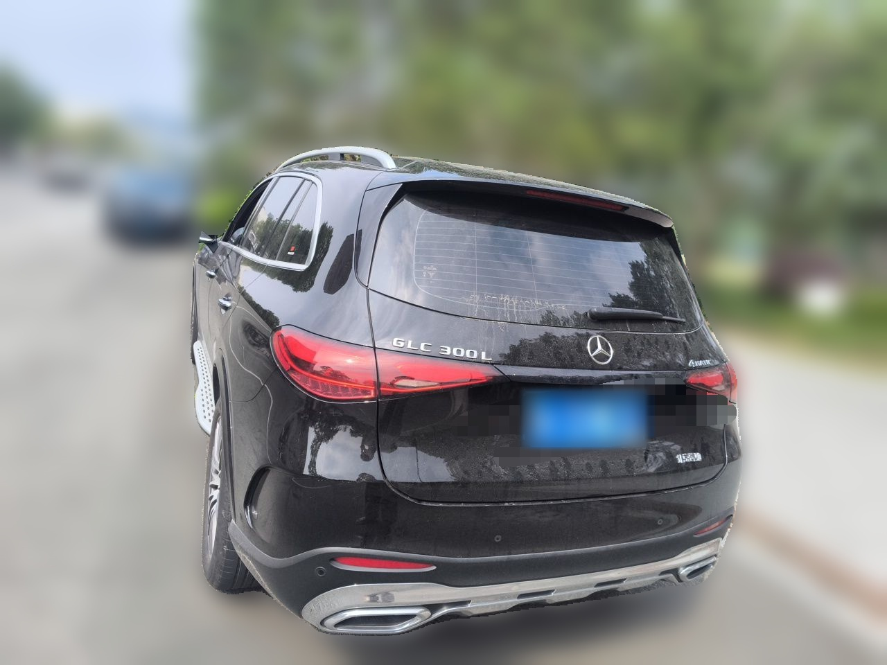 GLC 2023 GLC 300 L 4MATIC Dynamic 5-Seater photo 4
