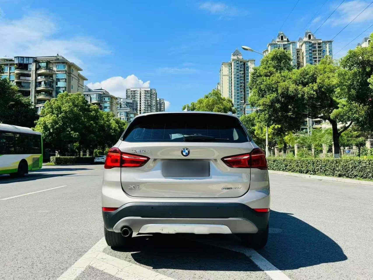 X1 2019 sDrive18Li Exclusive photo 4