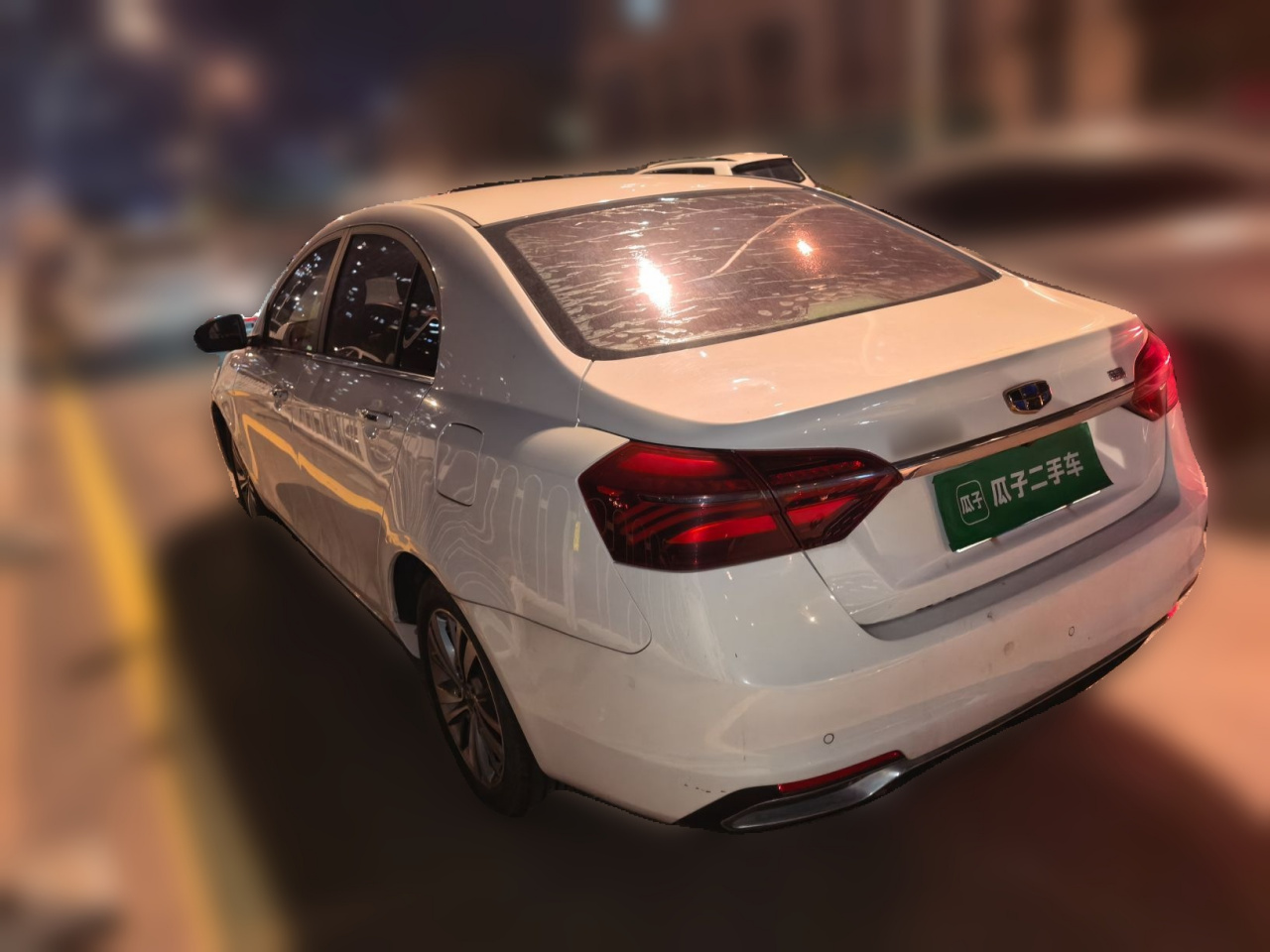 Emgrand 2018 1.5L CVT photo 4