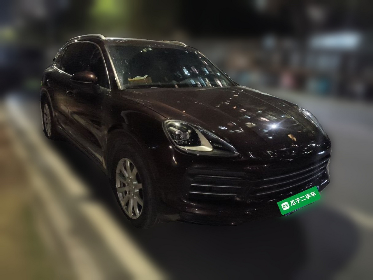 2019 Cayenne 3.0T photo 3