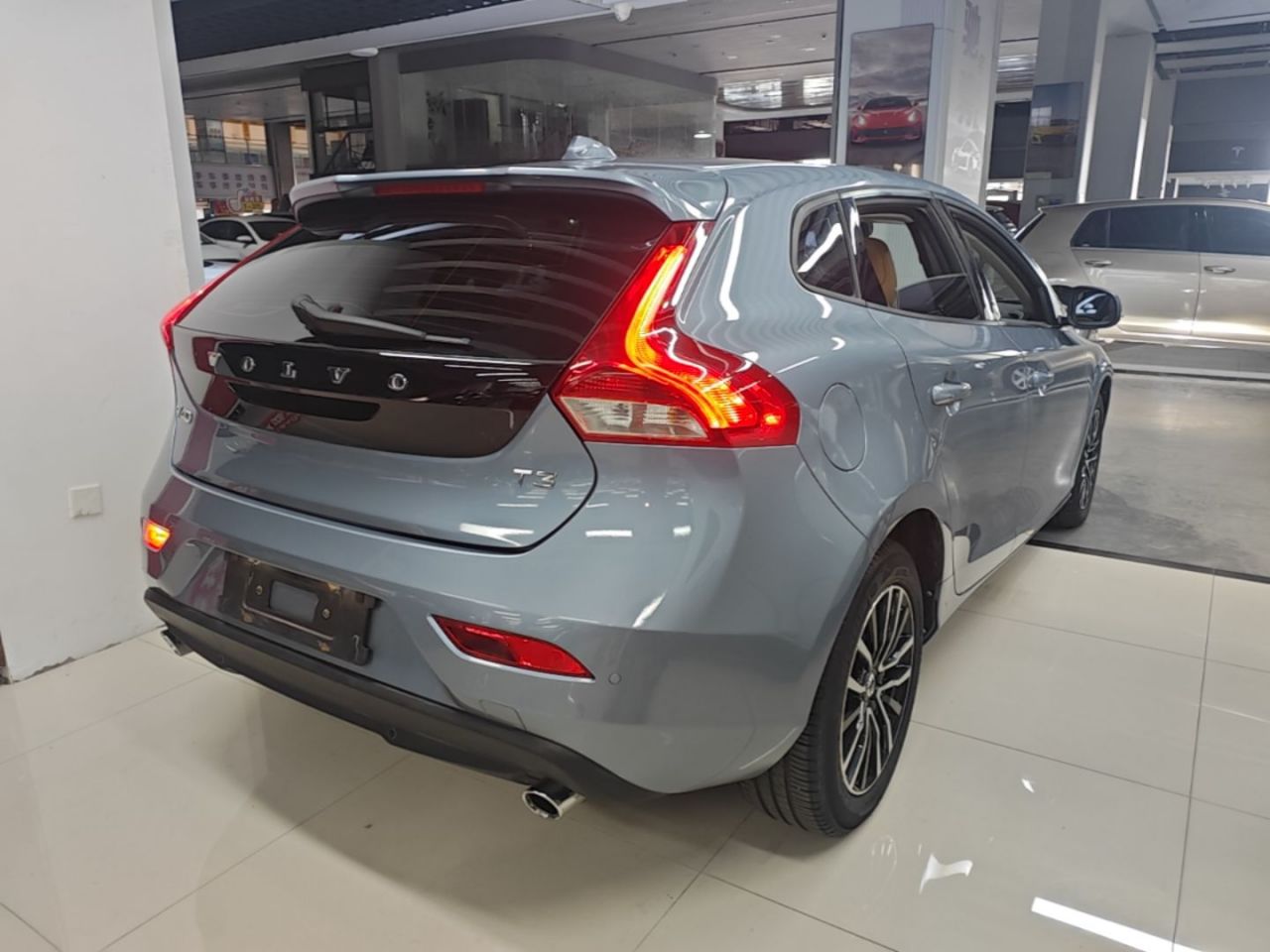 V40 2018 T3 photo 4