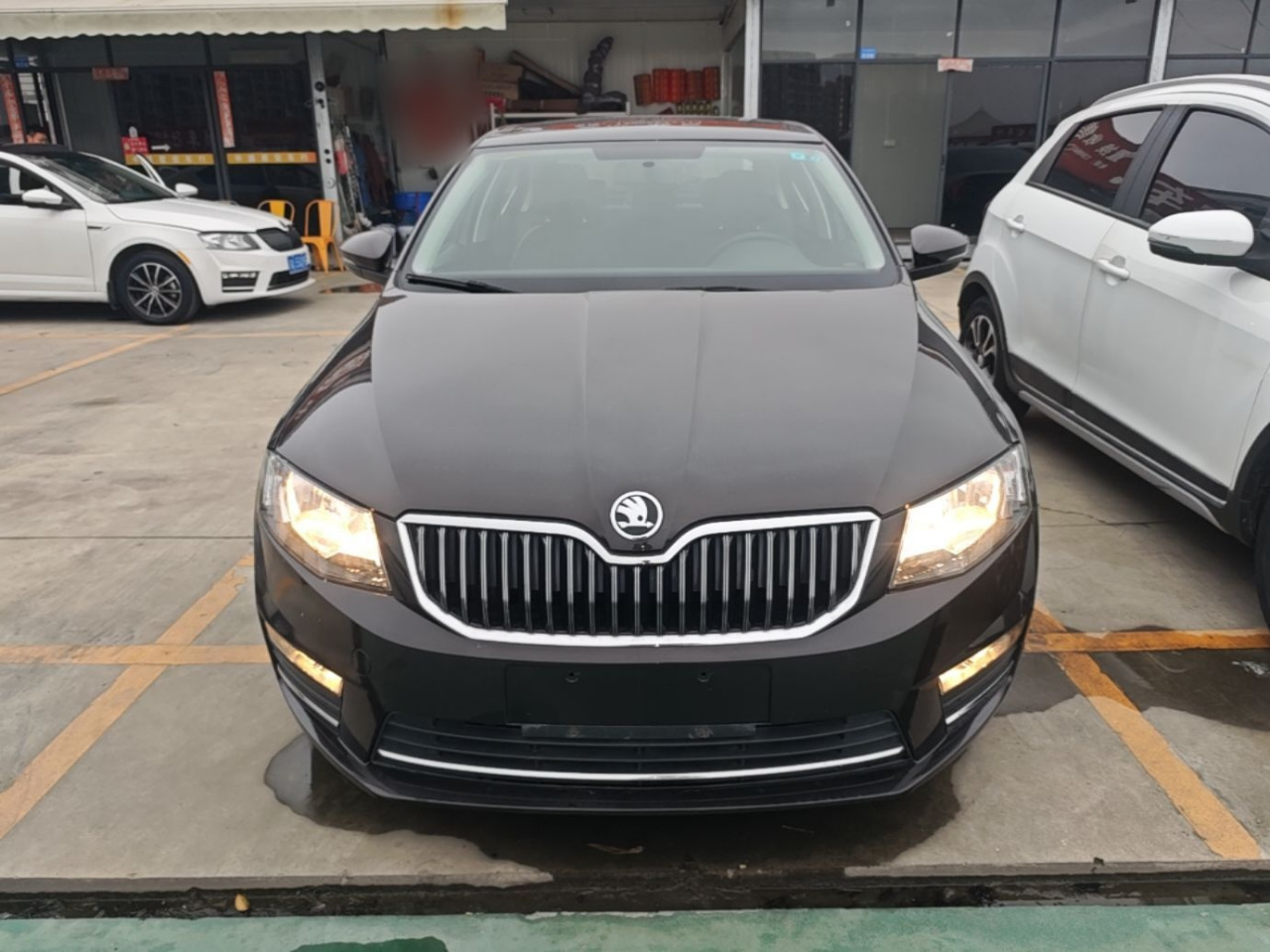 Octavia 2017 1.6L MT photo 2