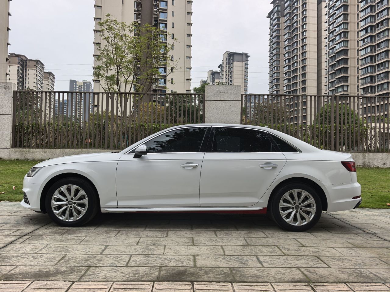 A4L 2019 40 TFSI Progressive China VI photo 3