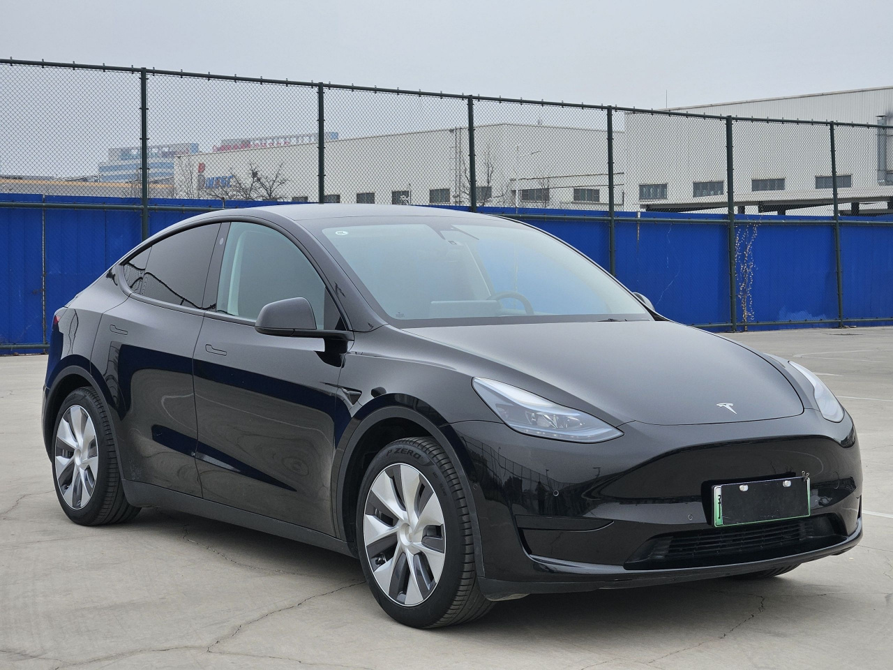Model Y 2022 Facelift RWD photo 3