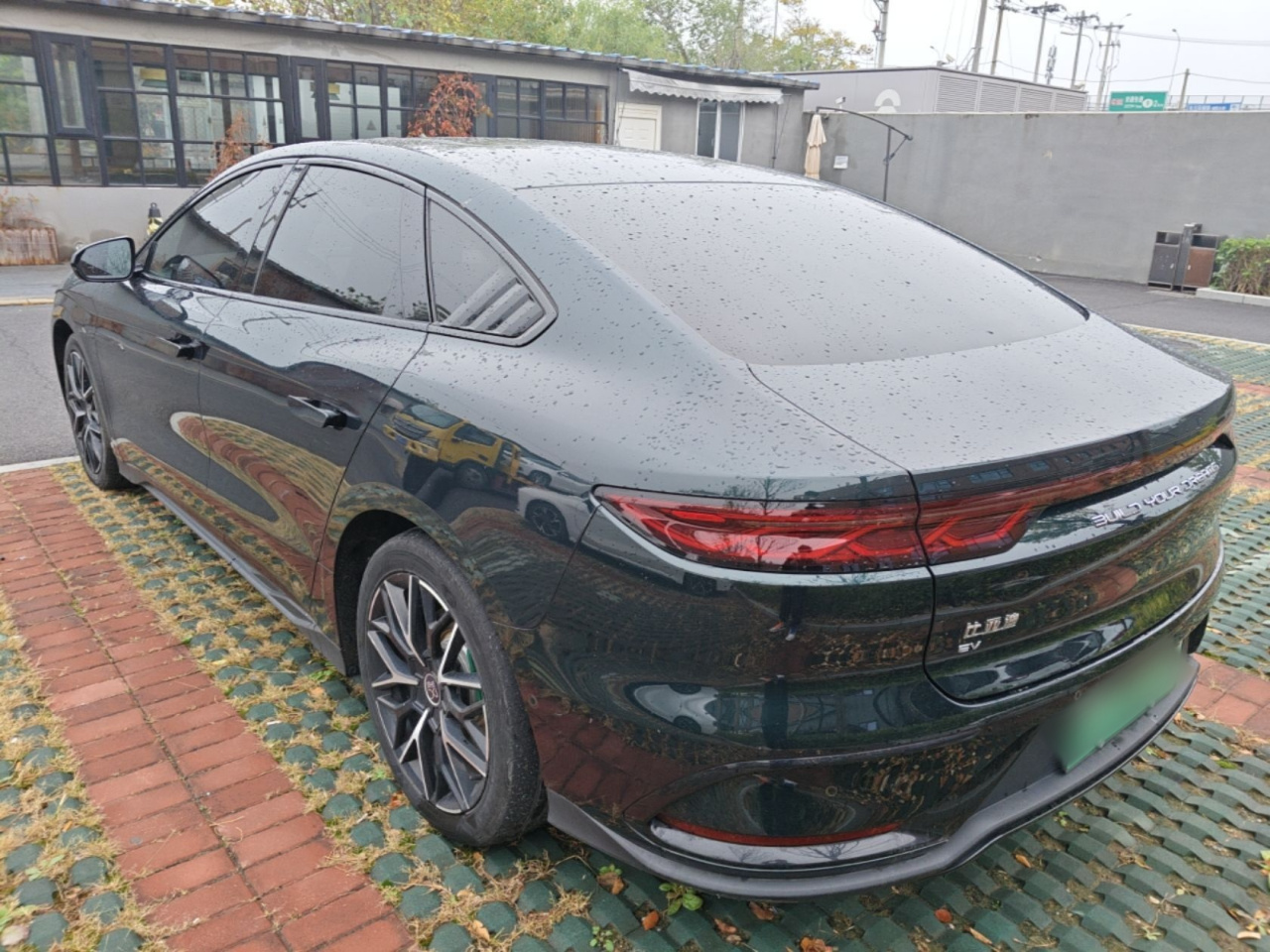 Han 2022 EV 610KM AWD photo 4