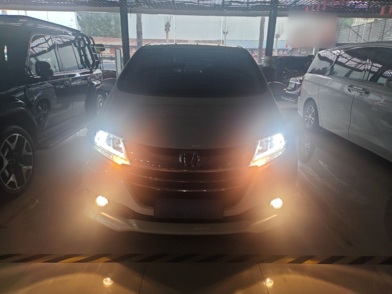 Odyssey 2017 2.4L Luxury photo 2