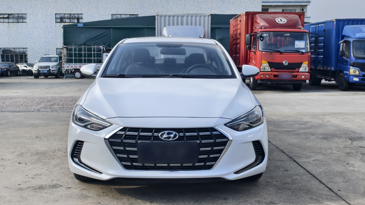 Elantra 2020 1.5L CVT Smart Elite photo 2
