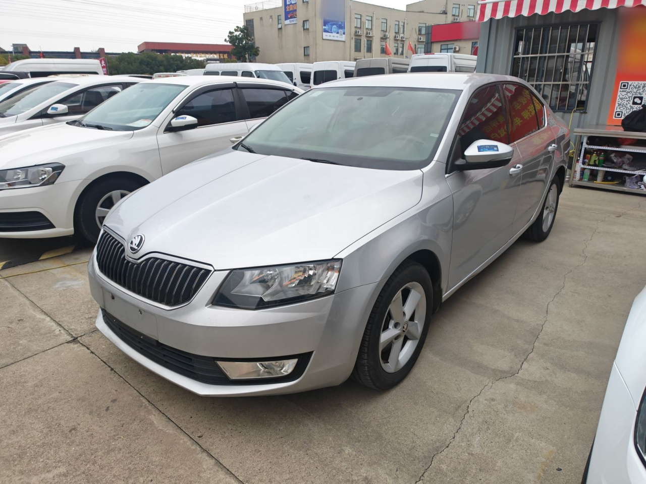 Octavia 2015 1.6L AT