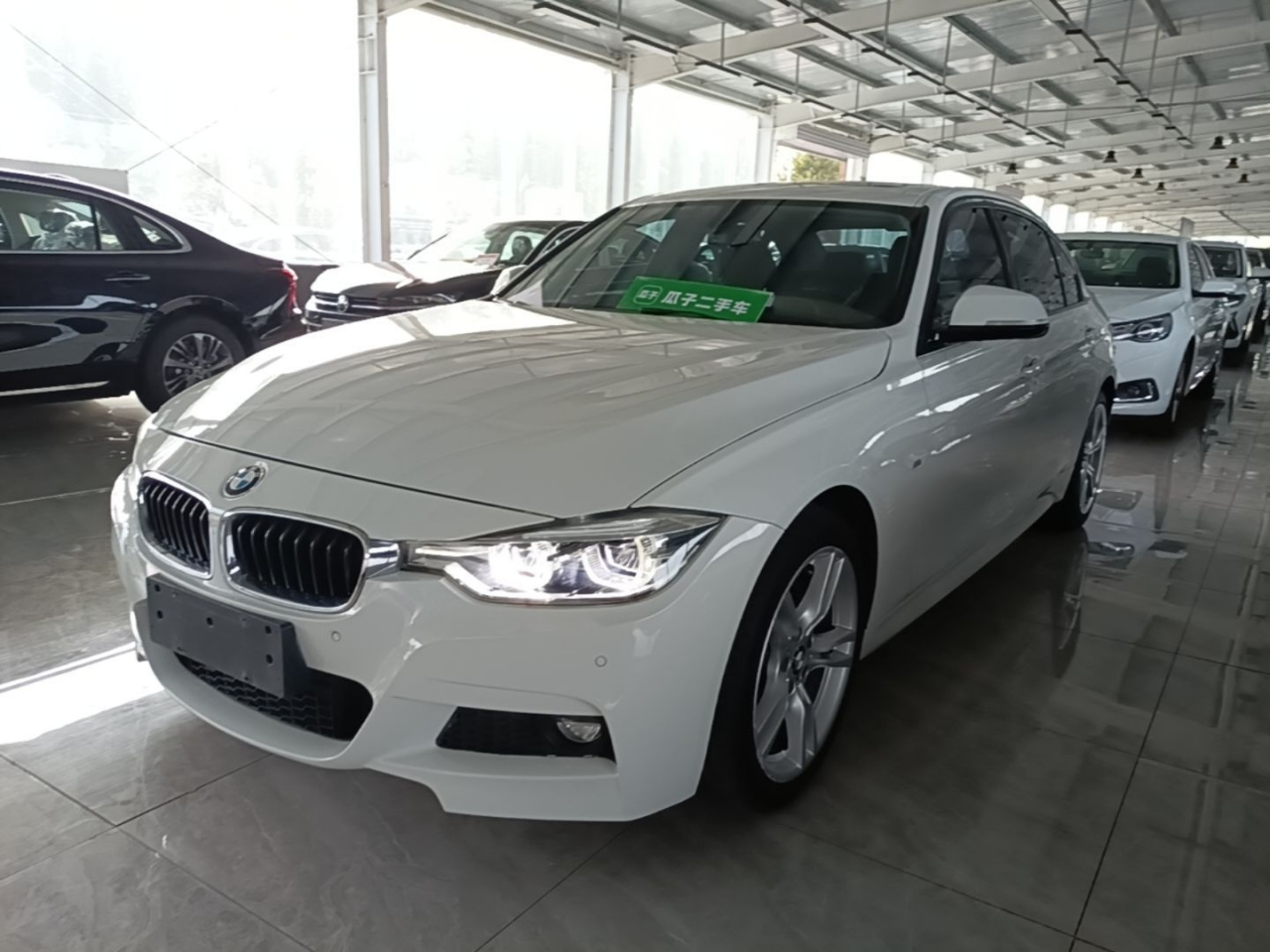 3 Series 2018 320Li Leading M Sport Package