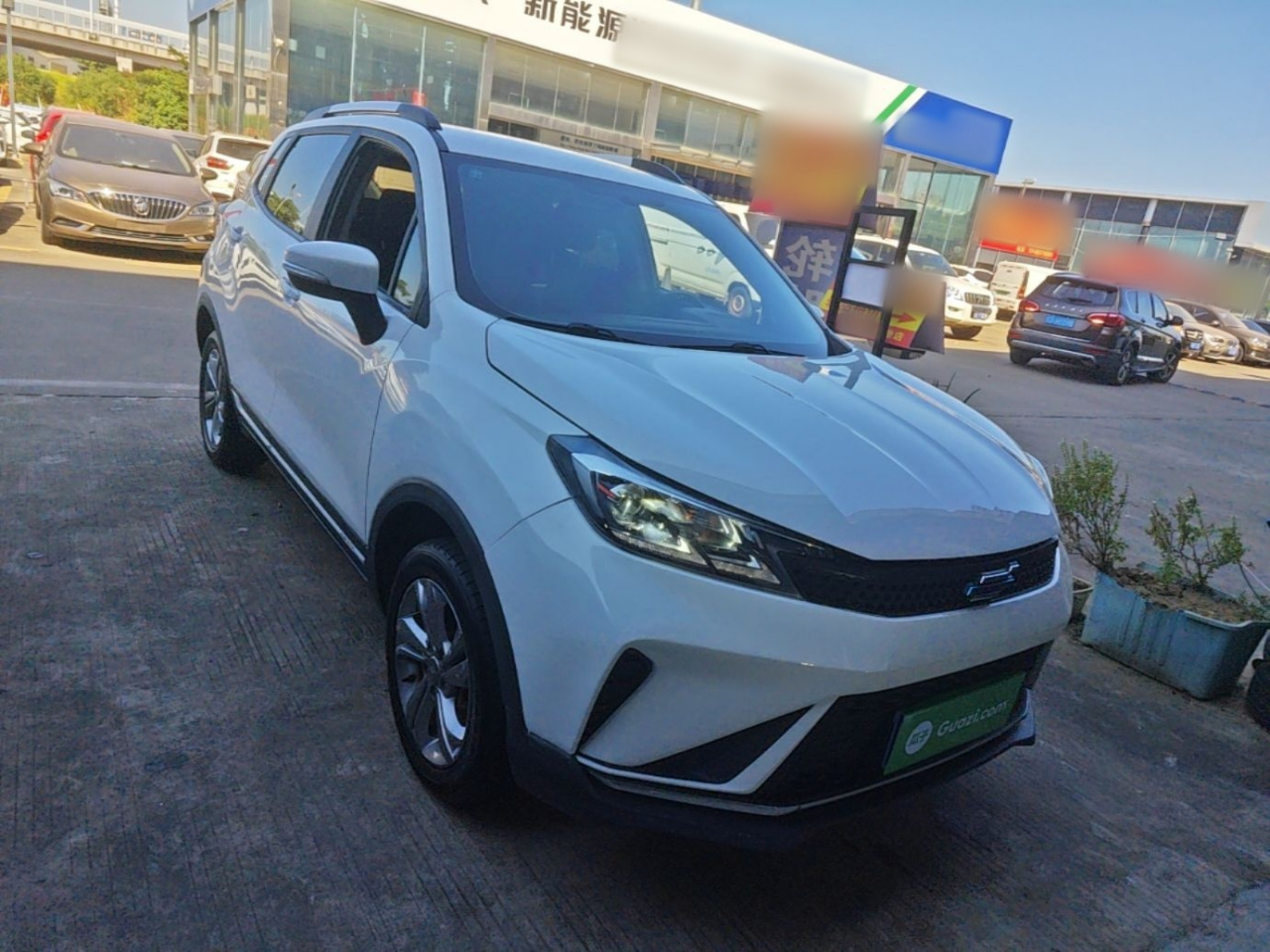 3 2019 1.5L AT photo 3