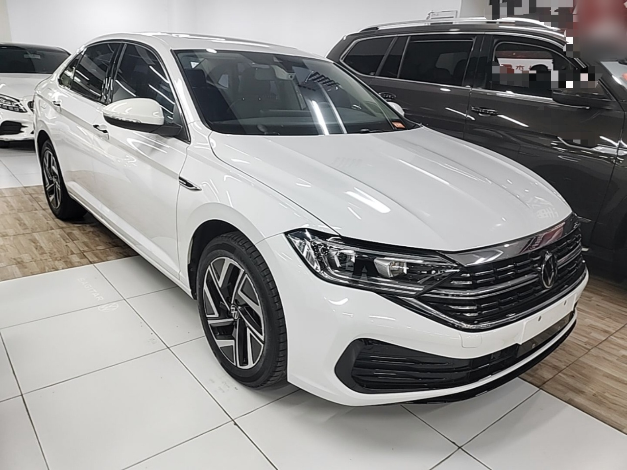 Sagitar 2023 300TSI DSG photo 3