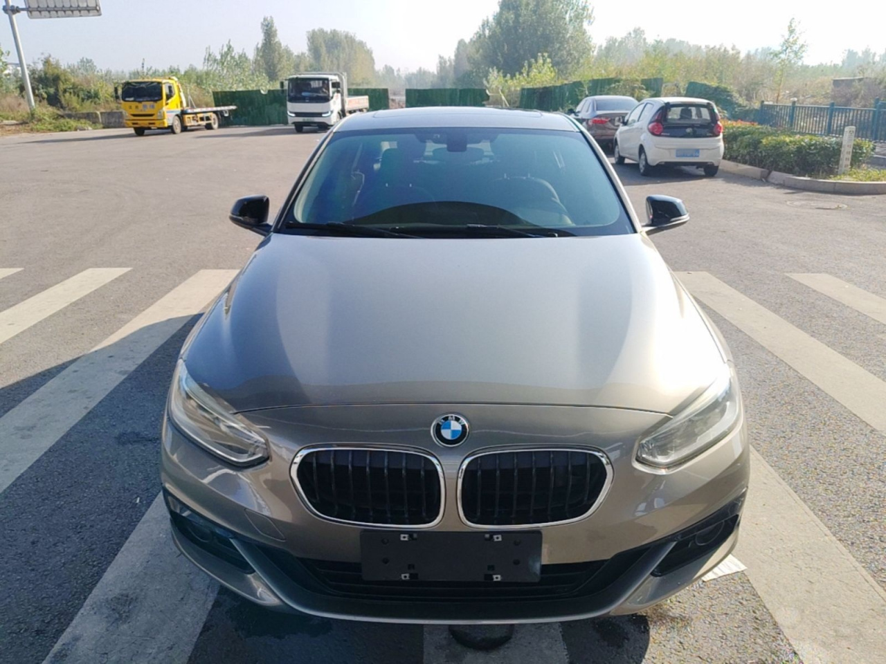 1 Series 2017 118i Sport photo 2