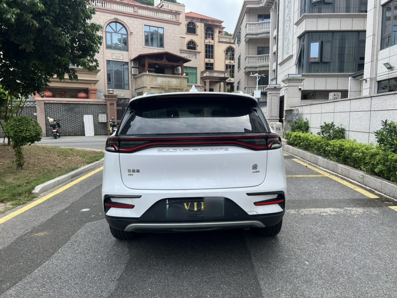Tang EV 2021 DM 2.0T AWD Performance Founder Flagship photo 4